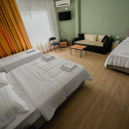 Hotel Blini Shkodër Esterno foto