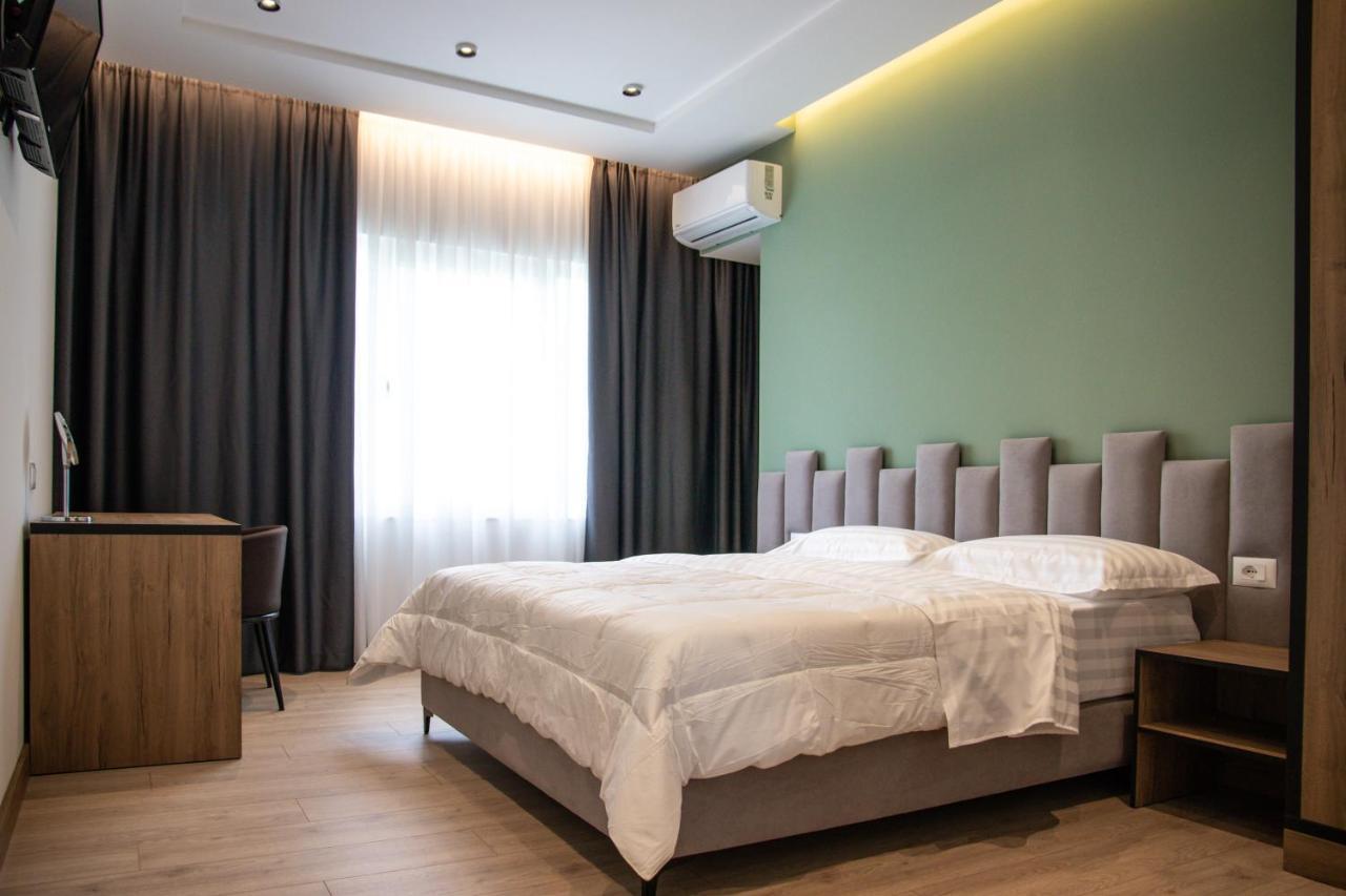 Hotel Blini Shkodër Esterno foto