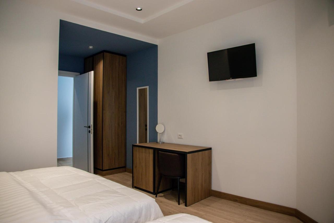 Hotel Blini Shkodër Esterno foto