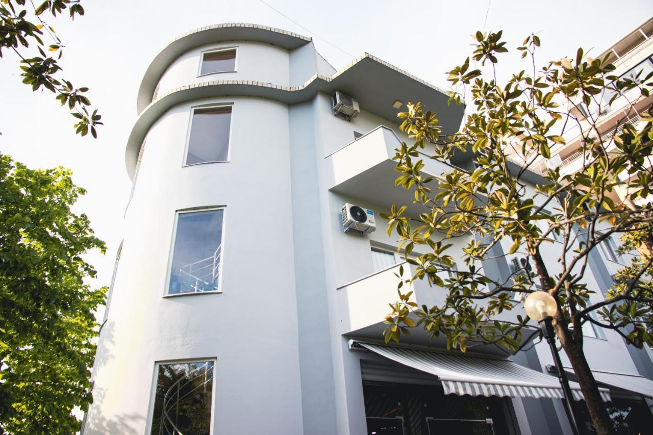 Hotel Blini Shkodër Esterno foto
