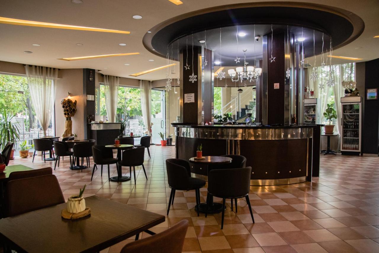 Hotel Blini Shkodër Esterno foto