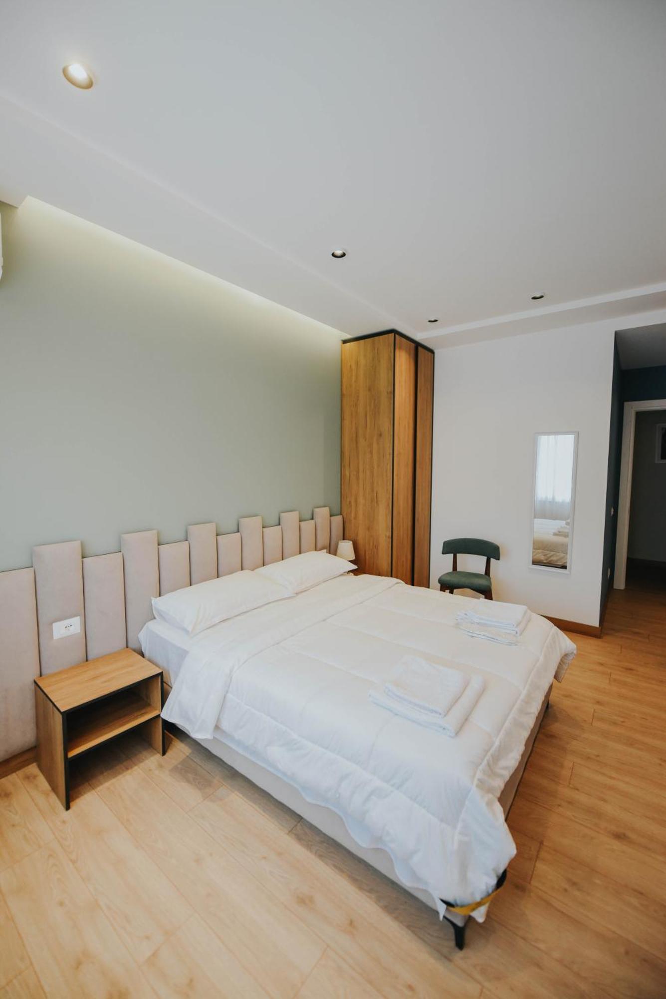 Hotel Blini Shkodër Esterno foto